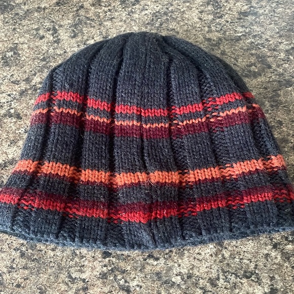 3/$15 Wind river winter thick hat touque - Picture 1 of 2